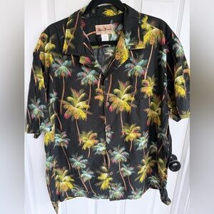 Blue Hawaii - Men’s Black Palm-Print Short Sleeve Button Down